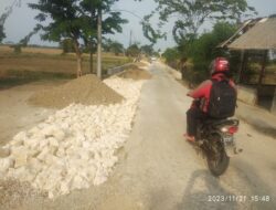 Rekonstruksi Jalan PHJ-Jaya Sakti Muara Gembong 2023.