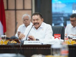 Jaksa Agung Terima Kunjungan Menteri Perhubungan RI Bahas Kerja Sama Strategis