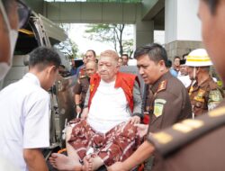 Kejaksaan Negeri Tahan Dua Tersangka Dugaan Korupsi Memalsukan Dokumen Administrasi Pengadaan Tanah Jalan Tol Betung -Tempino Jambi 2024
