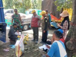 Koramil 04/Babelan Salurkan 12 Ton Bibit Padi Ke Kelompok Tani Desa