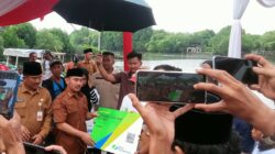 Seratus Hari Kerja : Bupati Beri Bantuan Nelayan di TPI PALJaya Tarumajaya, Evaluasi BUMD Tingkatkan PAD